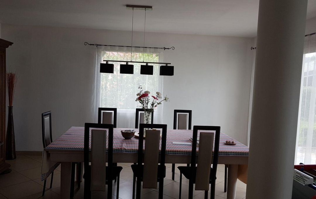 JEANDET Immobilier : Maison / Villa | CERNEX (74350) | 190 m2 | 3 293 € 