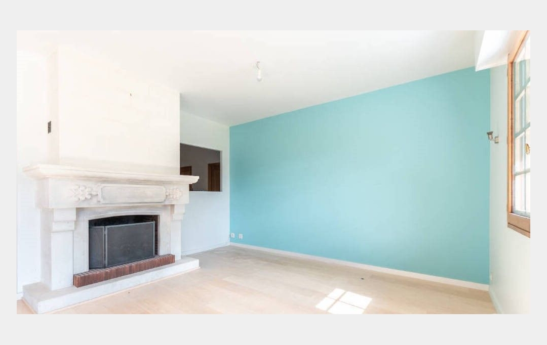JEANDET Immobilier : Other | VIRY (74580) | 212 m2 | 3 860 € 