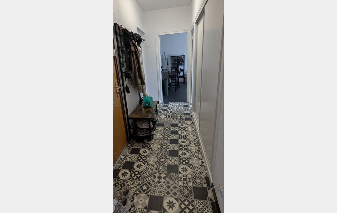 JEANDET Immobilier : Appartement | SAINT-GENIS-POUILLY (01630) | 53 m2 | 215 000 € 