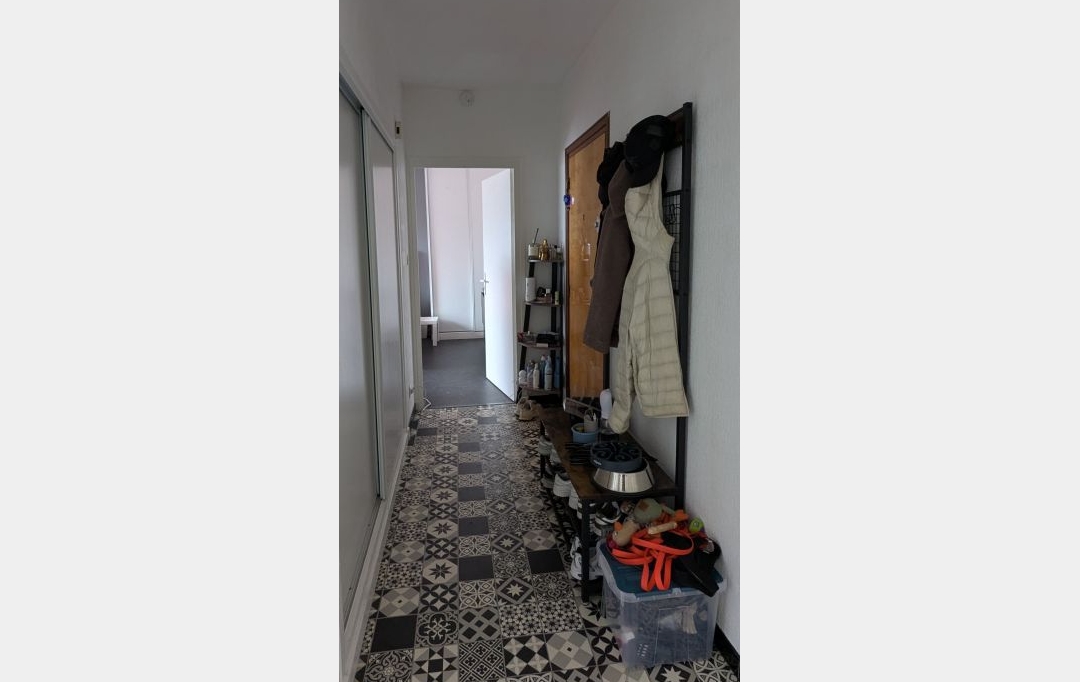 JEANDET Immobilier : Appartement | SAINT-GENIS-POUILLY (01630) | 53 m2 | 215 000 € 