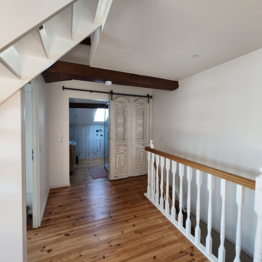  JEANDET Immobilier : Maison / Villa | SEGNY (01170) | 220 m2 | 4 290 € 