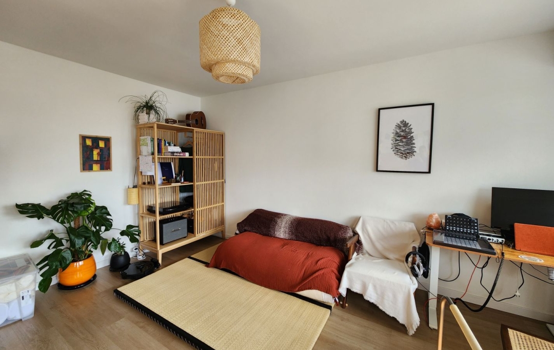 JEANDET Immobilier : Appartement | SAINT-GENIS-POUILLY (01630) | 32 m2 | 818 &euro; 