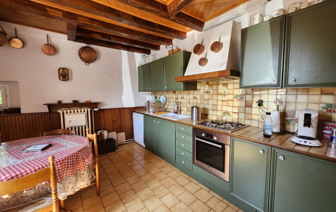 JEANDET Immobilier : Maison / Villa | SEGNY (01170) | 220 m2 | 4 290 € 
