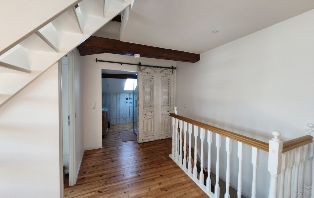JEANDET Immobilier : Maison / Villa | SEGNY (01170) | 220 m2 | 4 290 € 