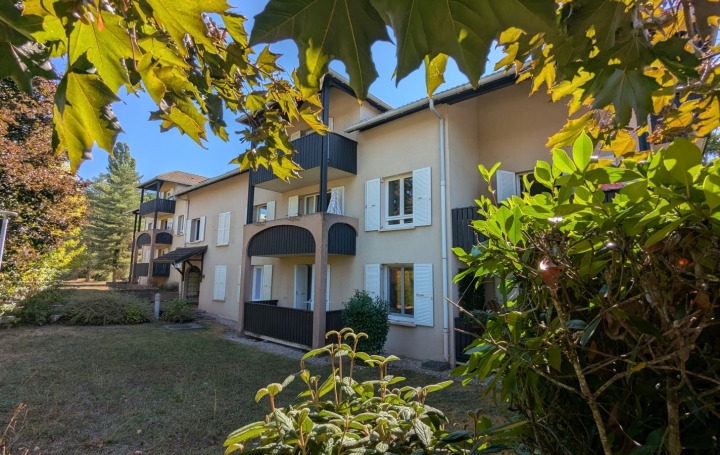 Appartement P3   SAINT-GENIS-POUILLY  87 m2 420 000 € 
